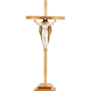 Cruz Mordomo com Cristo Ressuscitado